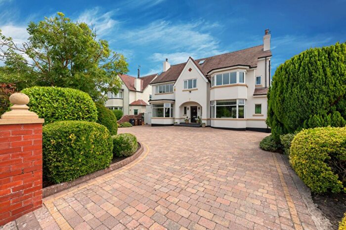 6 Bedroom Detached House For Sale In Trafalgar Road, Southport, PR8
