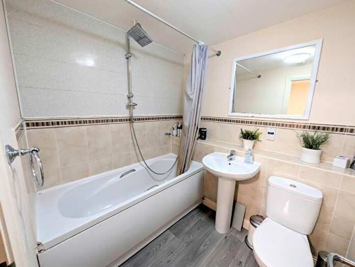 1 Bedroom Town House To Rent In Magpie Lane, Eastleigh, Hampshire, SO50