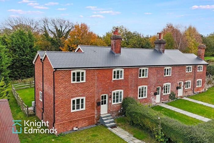 3 Bedroom Cottage To Rent In Shingle Barn Lane, West Farleigh, ME15