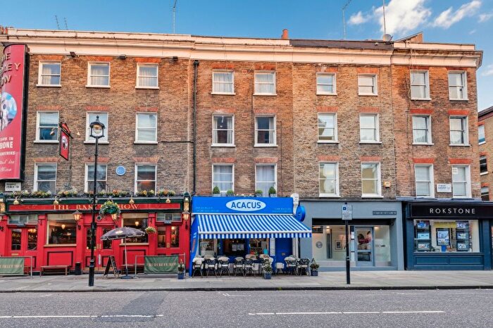 Studio To Rent In Dorset Street, London, W1U