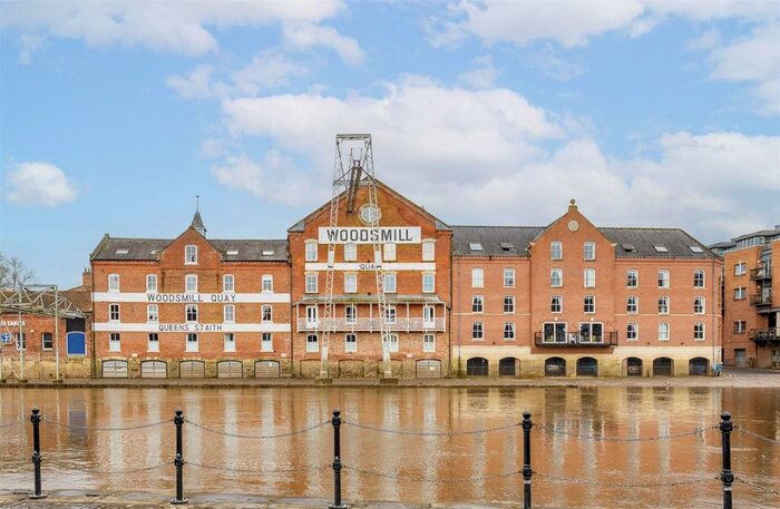 2 Bedroom Flat To Rent In Skeldergate, York, YO1