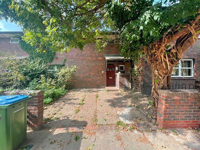 4 Bedroom Terraced House To Rent In Chilver Street, London, SE10