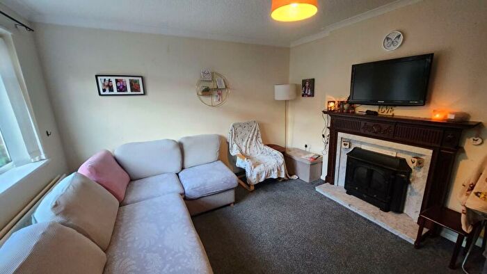 3 Bedroom Semi Detached House To Rent In Holmside Avenue, Lanchester, DH7