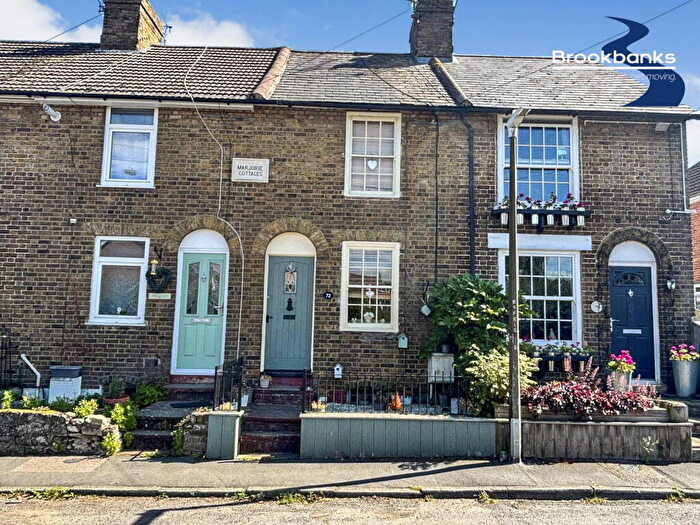 2 Bedroom Terraced House To Rent In Stockett Lane, Maidstone, ME17