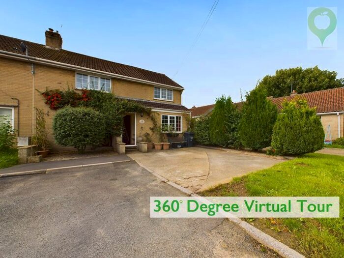 4 Bedroom Property To Rent In West End Court, South Petherton, TA13