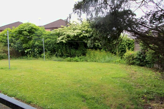 Studio To Rent In Pitfour St, Dundee, DD2 - Photo 2