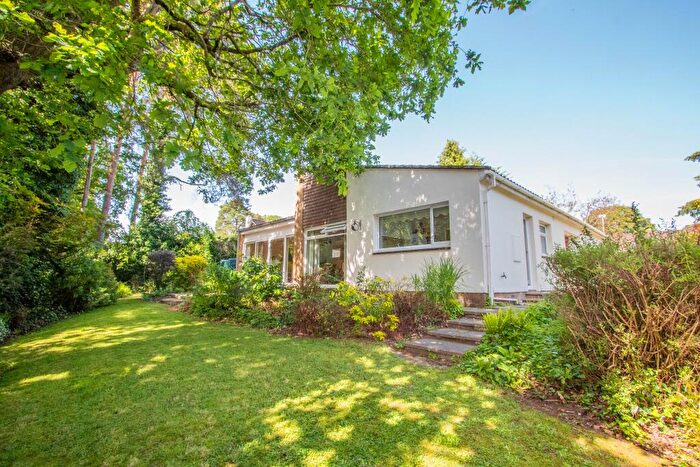 3 Bedroom Detached Bungalow For Sale In Warren Park, West Hill, EX11