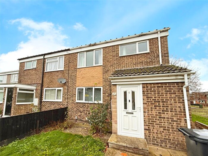 3 Bedroom Terraced House To Rent In Islandsmead, Swindon, Wiltshire, SN3