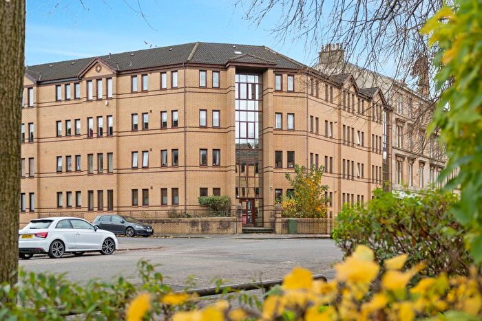 2 Bedroom Flat For Sale In /, North Woodside Road, Kelvinbridge, G20