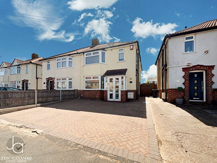 3 Bedroom Semi-Detached House For Sale In Ashley Road, Harwich, CO12
