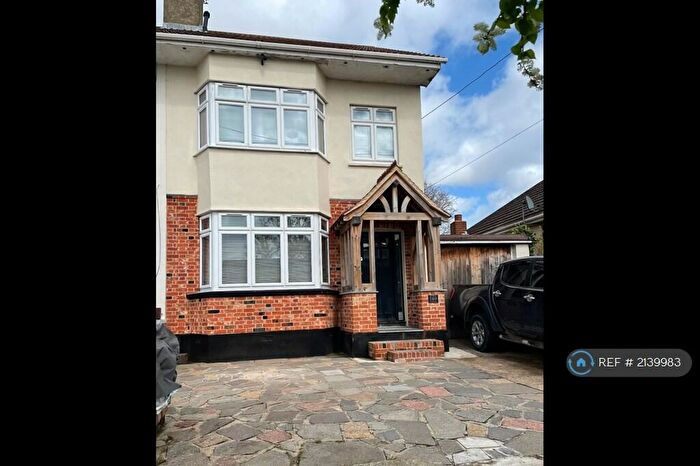 3 Bedroom Semi-Detached House To Rent In Oakfield Road, Benfleet, SS7