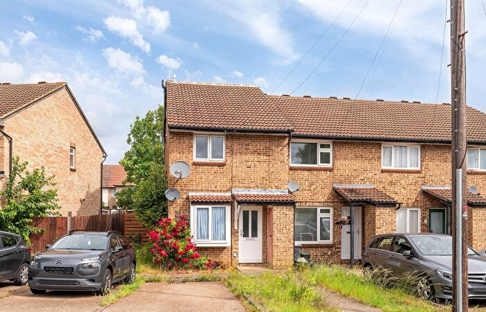 1 Bedroom Terraced House For Sale In Shirley Crescent, Beckenham, BR3