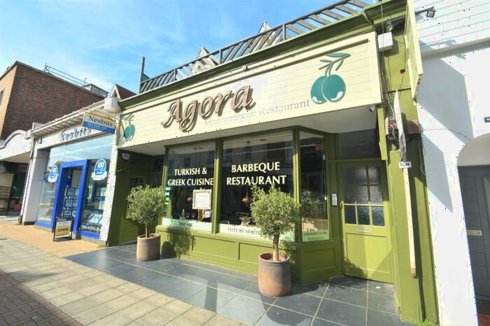 2 Bedroom Flat To Rent In Clarendon Road, Southsea, Portsmouth, PO5