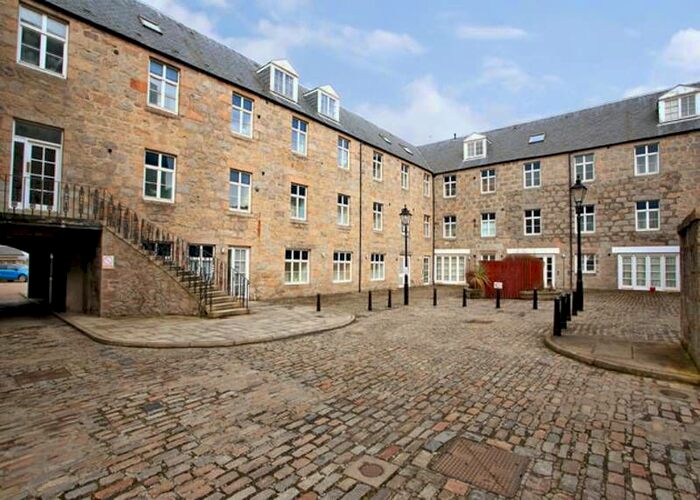 2 Bedroom Flat To Rent In Ivory Court, City Centre, Aberdeen, AB25