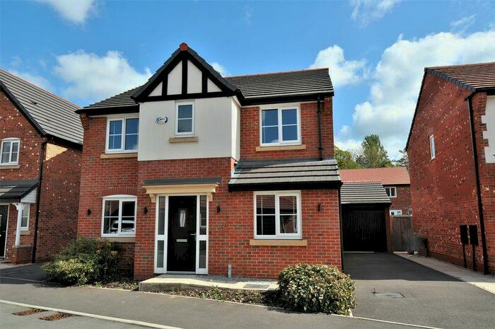 4 Bedroom Detached House To Rent In Dee Avenue, Holmes Chapel, CW4