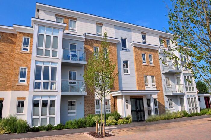 2 Bedroom Flat To Rent In The Drive, Ray Street, Maidenhead SL6