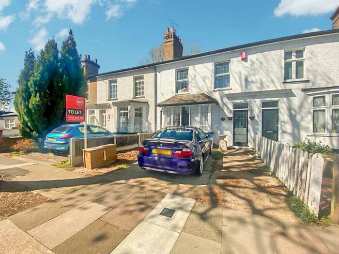 3 Bedroom House To Rent In Cambridge Road, Southend On Sea, SS1