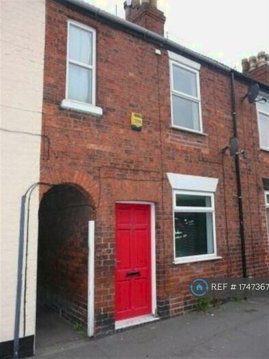 2 Bedroom Terraced House To Rent In Westgate, Lincoln, LN1
