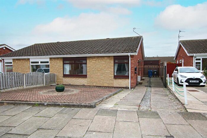 2 Bedroom Semi-Detached Bungalow For Sale In Sturton Close, Bessacarr, Doncaster, DN4