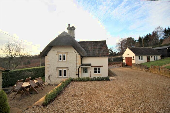 3 Bedroom Detached House To Rent In Ratford Hill, Ratford, Calne, SN11