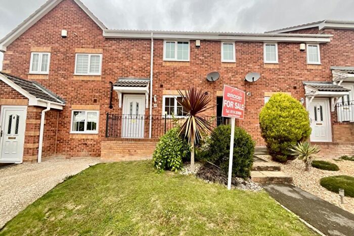 3 Bedroom Town House For Sale In Parklands View, Sheffield, S26