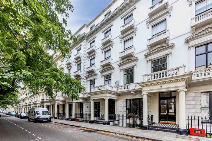 2 Bedroom Flat To Rent In Queens Gardens, London, W2