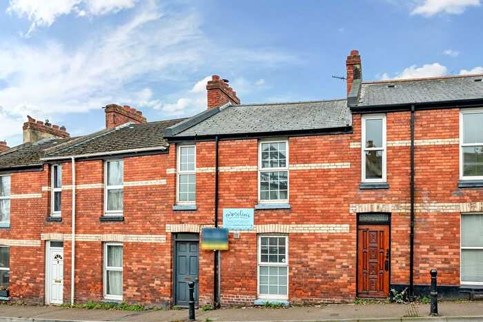 3 Bedroom Terraced House To Rent In Bitton Park Road, Teignmouth, TQ14