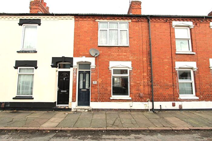 2 Bedroom Terraced House To Rent In Lincoln Road, Northampton, NN5
