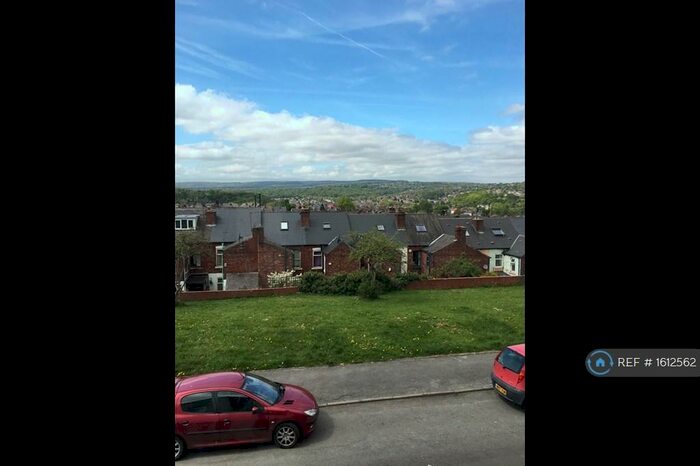 2 Bedroom Semi-Detached House To Rent In Underwood Road, Sheffield, S8