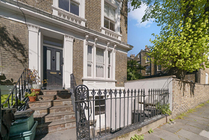 1 Bedroom Flat To Rent In Wallace Road, London, N1
