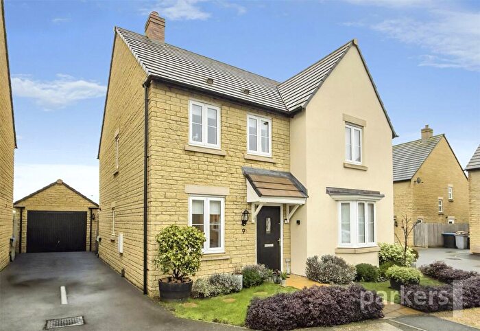 4 Bedroom Detached House For Sale In Blush Crescent, Carterton, Oxfordshire, OX18