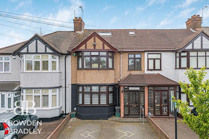 4 Bedroom Terraced House For Sale In Greenleafe Drive, Barkingside, IG6