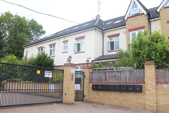 2 Bedroom Flat To Rent In Whitefriars Drive, Harrow, HA3