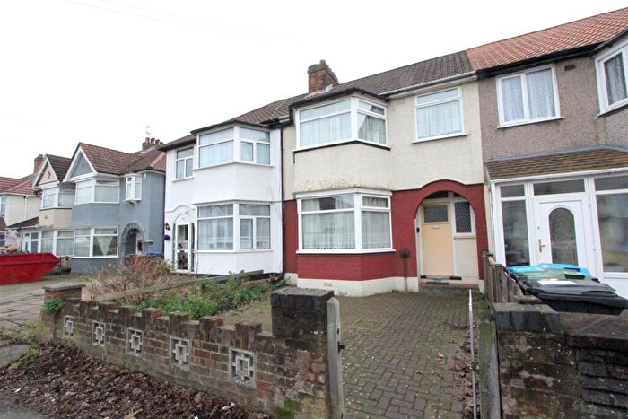 3 Bedroom Terraced House For Sale In Galliard Road, London, N9
