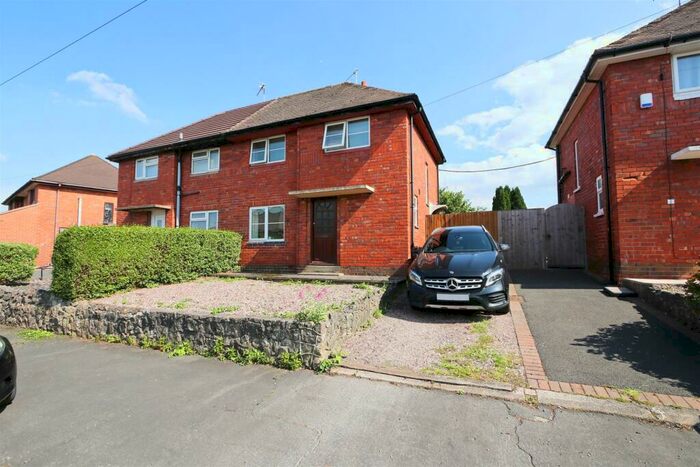 3 Bedroom Semi-Detached House For Sale In Berry Avenue, Breedon On The Hill, DE73