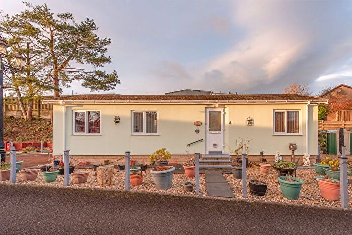 2 Bedroom Lodge For Sale In Mill House Park, Crieff, PH7
