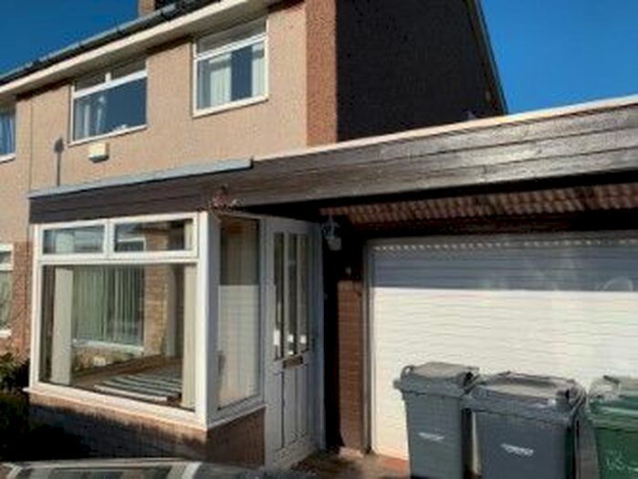 3 Bedroom Semi-Detached House To Rent In Baberton Mains Wynd, Edinburgh, EH14