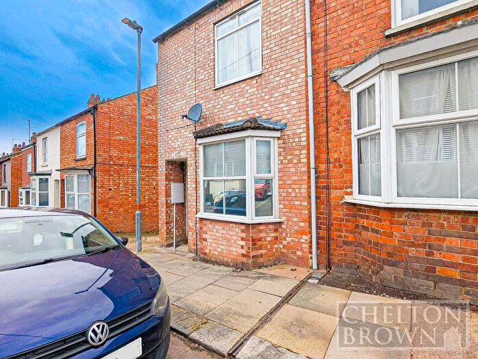 2 Bedroom End Terrace House To Rent In Newington Road, Northampton, Northamptonshire, NN2