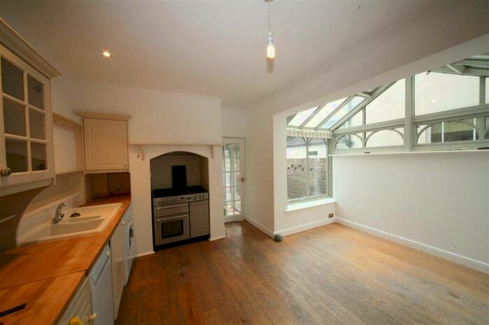 6 Bedroom Terraced House To Rent In Brynland Avenue, Bristol, BS7