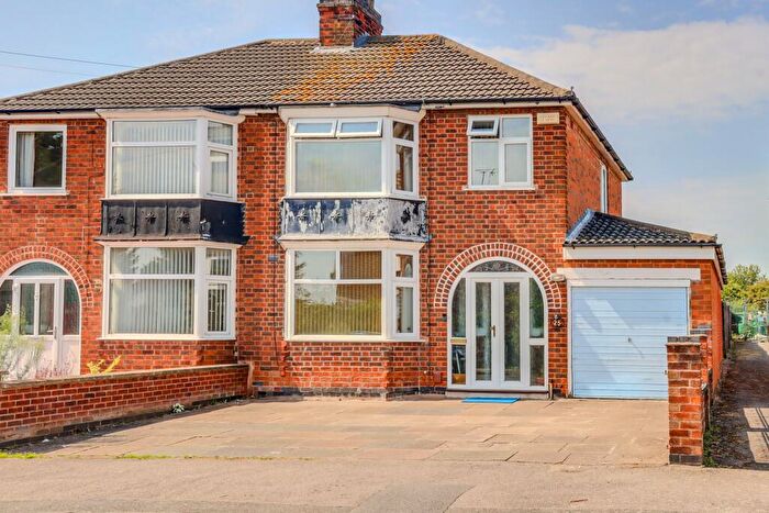 3 Bedroom Semi-Detached House For Sale In Hillrise Avenue, Leicester, LE3
