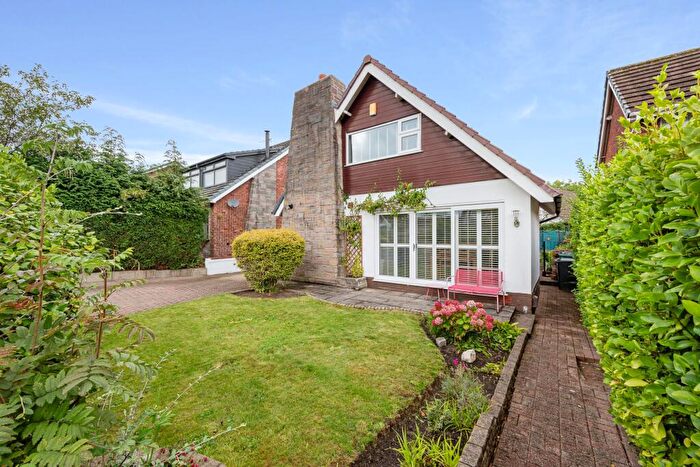 4 Bedroom Detached House For Sale In Mosley Avenue, Holcombe Brook, BL0