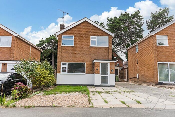 3 Bedroom Detached House For Sale In Churchfield Drive, Rainworth, Mansfield, NG21