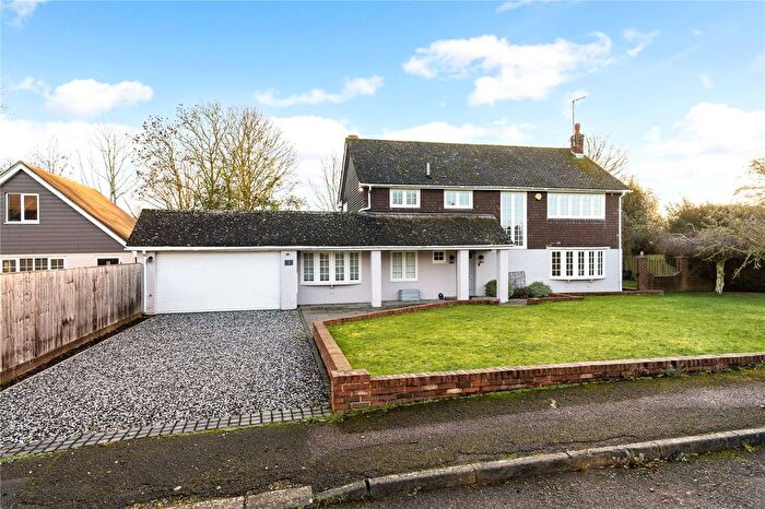 5 Bedroom Detached House For Sale In Roses Close, Cublington, Leighton Buzzard, Buckinghamshire, LU7