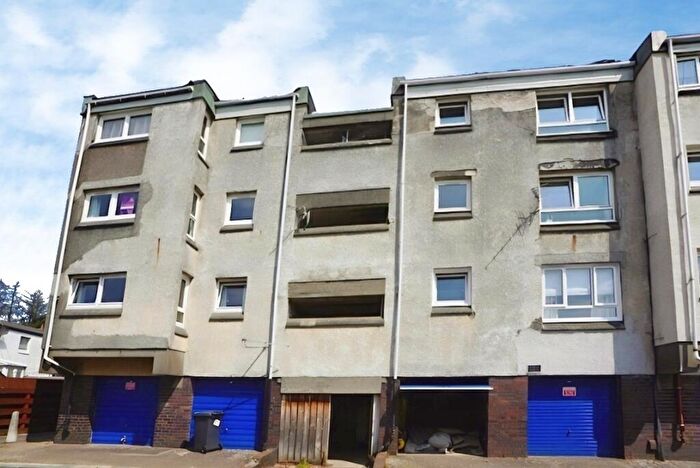 2 Bedroom Flat To Rent In Smithyends, Village, Cumbernauld, North Lanarkshire, G67