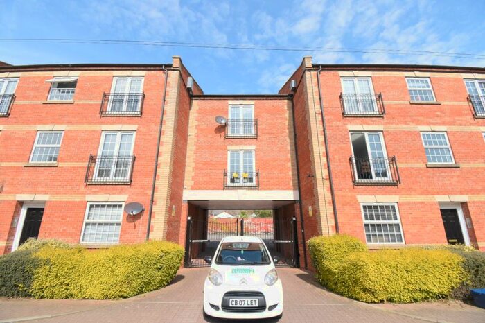 1 Bedroom Apartment To Rent In Gray Street, The Mounts, Northampton, NN1