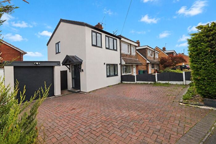 3 Bedroom Semi-Detached House For Sale In Neston Road, Walshaw, Bury, BL8