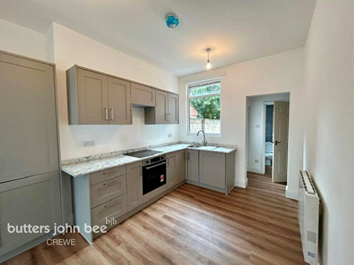 3 Bedroom Terraced House To Rent In Edleston Road, Crewe, CW2