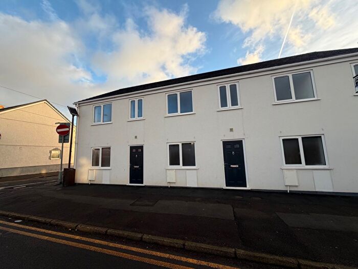 3 Bedroom Terraced House To Rent In West Street, Gorseinon, Swansea, SA4