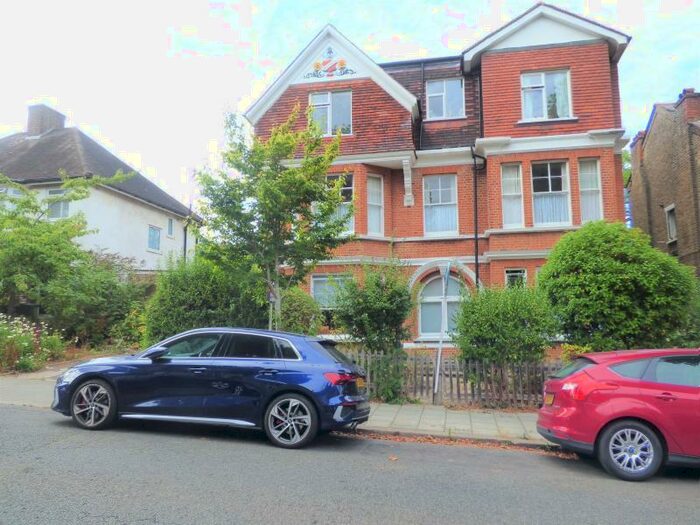 2 Bedroom Apartment To Rent In Thornlaw Road, SE27