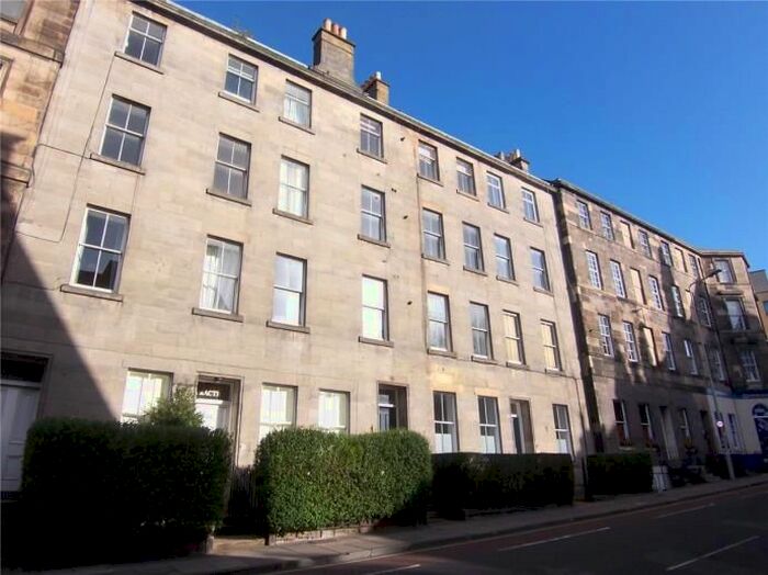 1 Bedroom Flat To Rent In Lauriston Place, Edinburgh, EH3